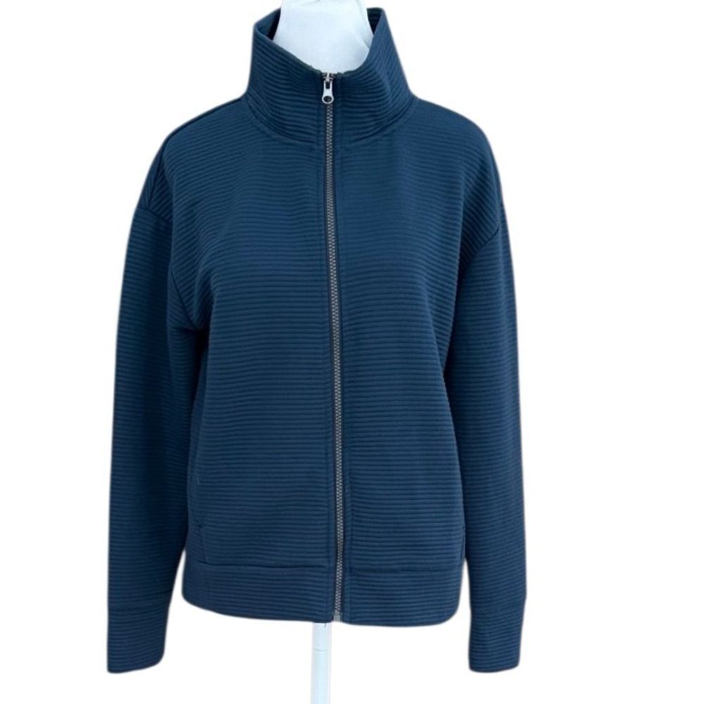 NWT RBX Ottoman Textured Mock Neck
Jacket, Front Pockets and Rounded Back Hem